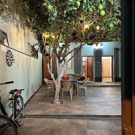 Tirana Lemon Breeze Hostel Exterior foto